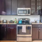 Luxury & Noble Private Room In Dc